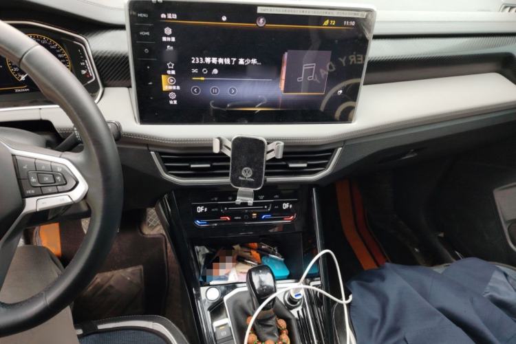 Used Volkswagen Tayron 2023 280TSI Two-Wheel-Drive Luxury Plus Advanced Version Audio And AC Panel