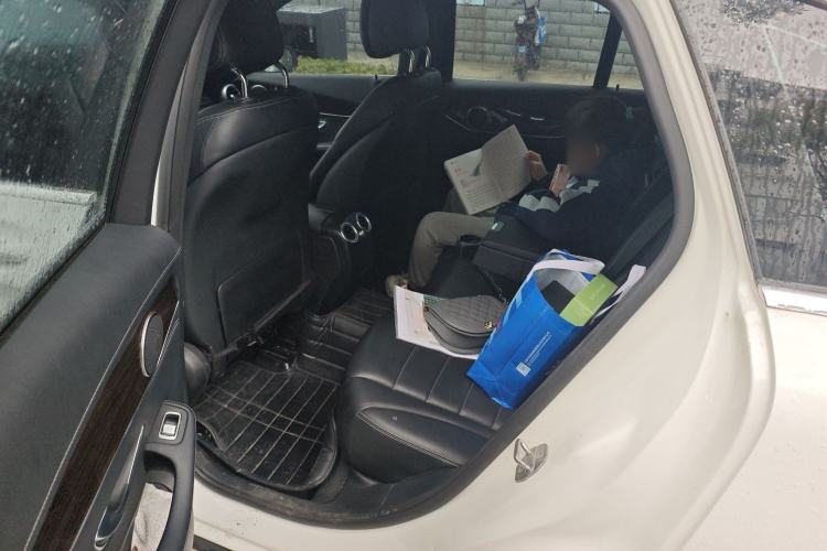 Used Mercedes-Benz GLC 2017 GLC 260 4MATIC Luxury Model