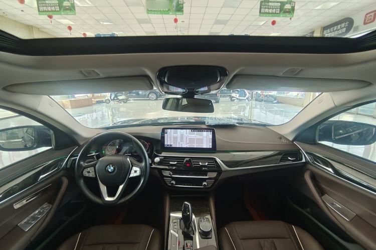 Used BMW 5 Series 2021 525Li Luxury Package