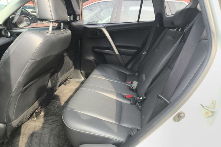 Used Toyota RAV4 2018 2.5L Automatic 4x4 Elite i Edition Left Rear Seat