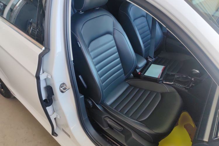 Used Volkswagen Lamando 2019 280TSI DSG Comfort Edition China VI standard
