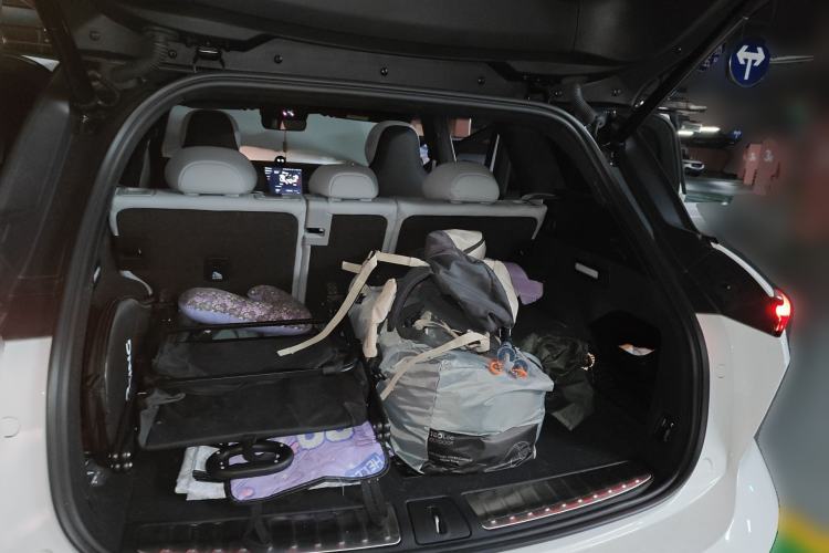 Used Nio ES6 2024 75 kWh Trunk