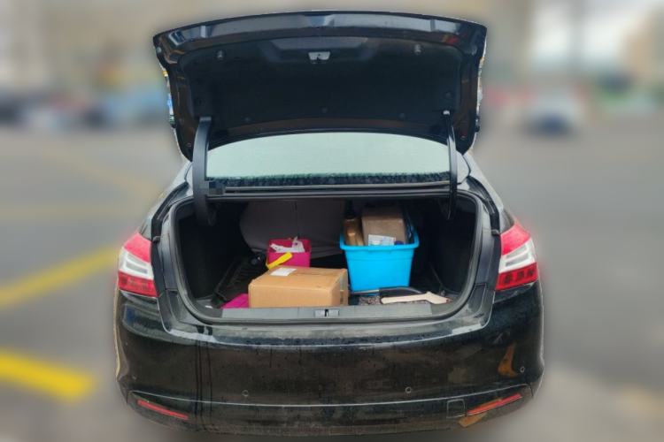 Used Peugeot 408 2014 1.8L Automatic Luxury Edition Trunk