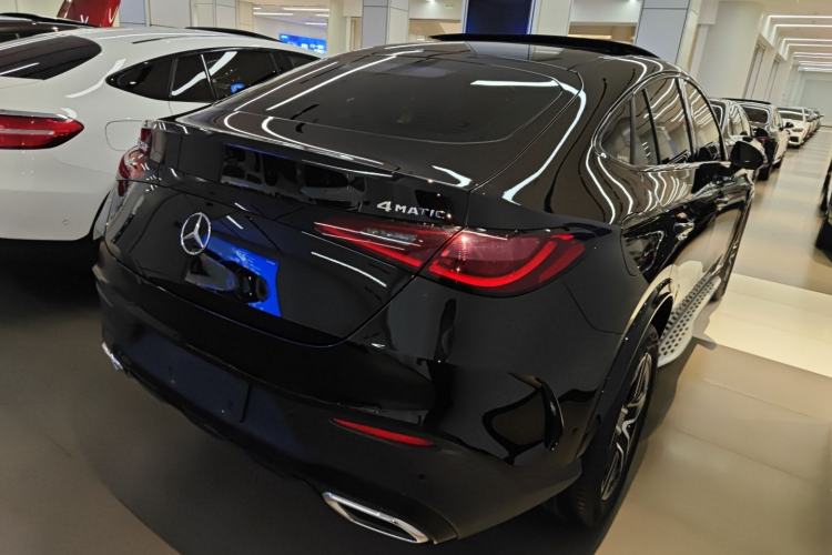 Used Mercedes-Benz GLC Coupe 2024 GLC 260 4MATIC Coupe SUV
