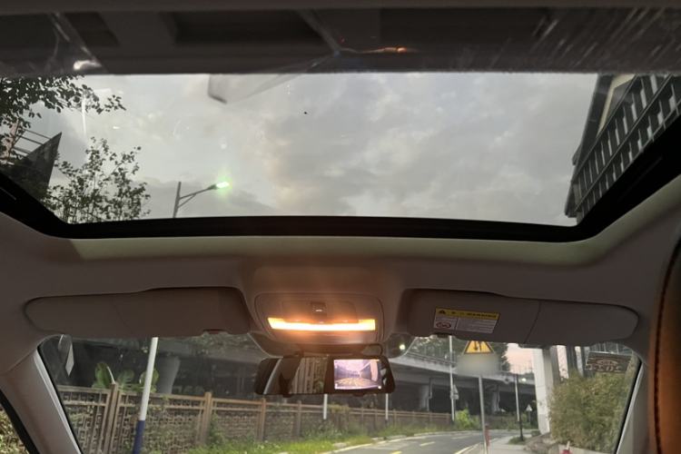 Used MG 5 2021 Revised 300TGI DCT Qingshè Luxurious Enjoyment Edition