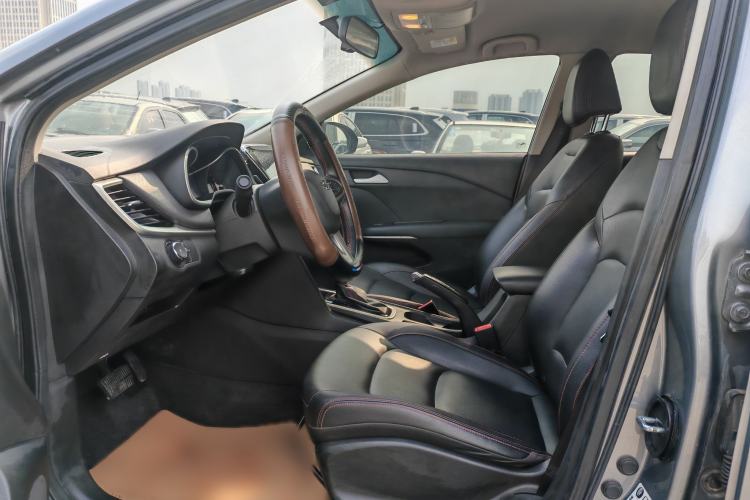 Used Chevrolet Monza 2020 Light Hybrid Redline 320T Dual-Clutch Joyful Edition