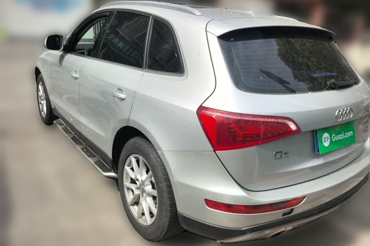 Used Audi Q5 2013 40 TFSI Technology Edition Rear Left 45 Deg