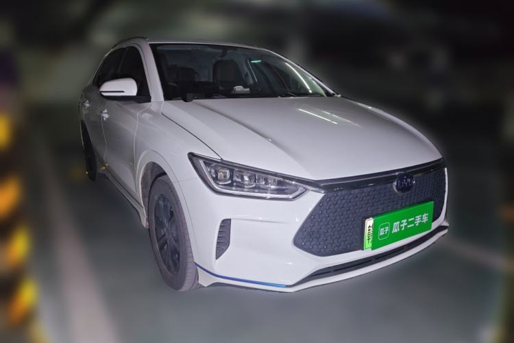 Used BYD e2 2021 Luxury Model Front Right 45 Deg