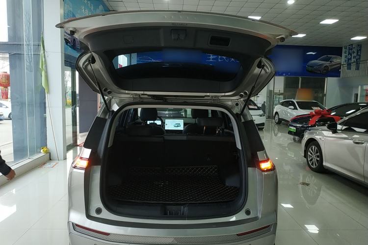 Used AION Y 2023 Plus 510 Smart Edition