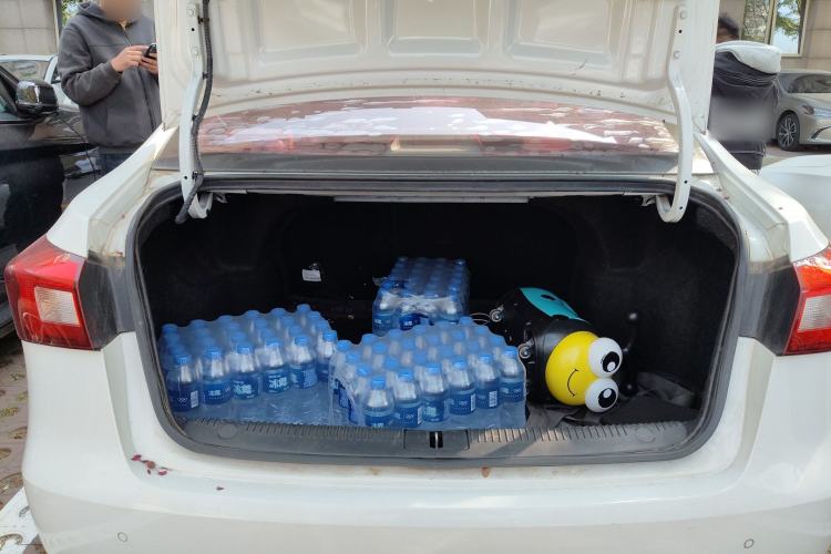 Used Roewe 360 2015 1.5L Manual Luxury Edition Trunk