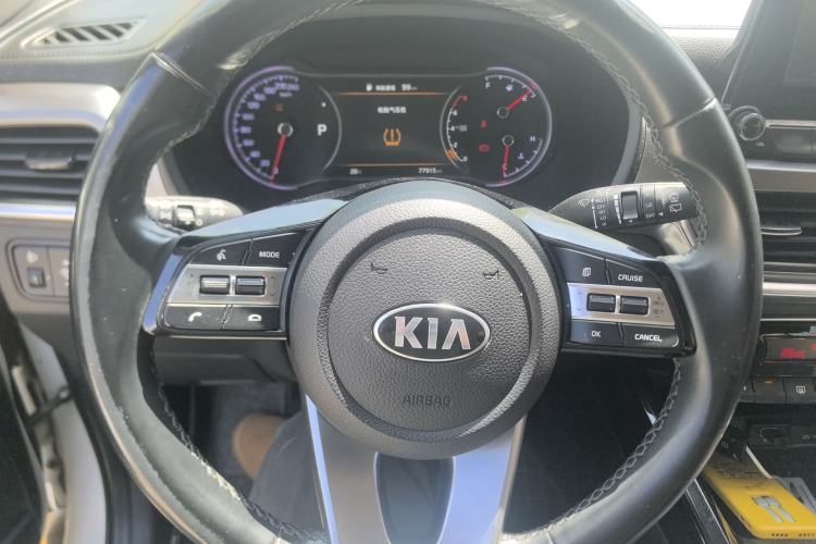 Used Kia Sportage R 2019 2.0L Automatic Smart Luxury Edition Steering Wheel