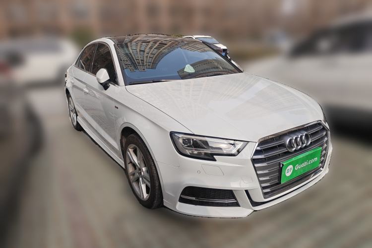 Used Audi A3 2020 Limousine 35 TFSI Fashion Edition China VI Emission Standard