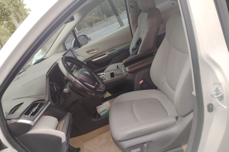 Used Toyota SIENNA 2024 2.5L Hybrid Four-Wheel Drive Luxury Edition Driver Seat