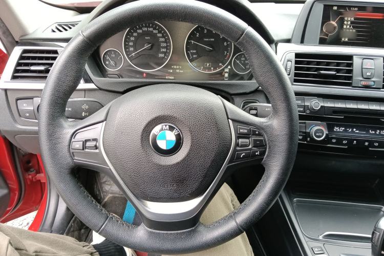 Used BMW 3 Series 2017 318i Fashion Model
