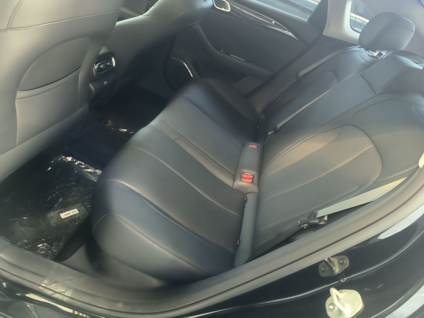 Geely Auto Emgrand 2026 Model 5th Generation 1.5L CVT Prestige Edition — снимка 20