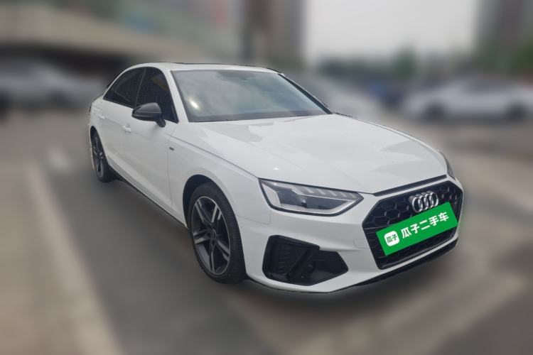 Used Audi A4L 2023 40 TFSI Luxury Dynamic Model Front Right 45 Deg