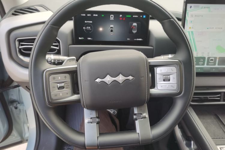 Used Formula Leopard Titanium 3 2025 501KM All-Wheel Drive Intelligent Driving Ultra Version
