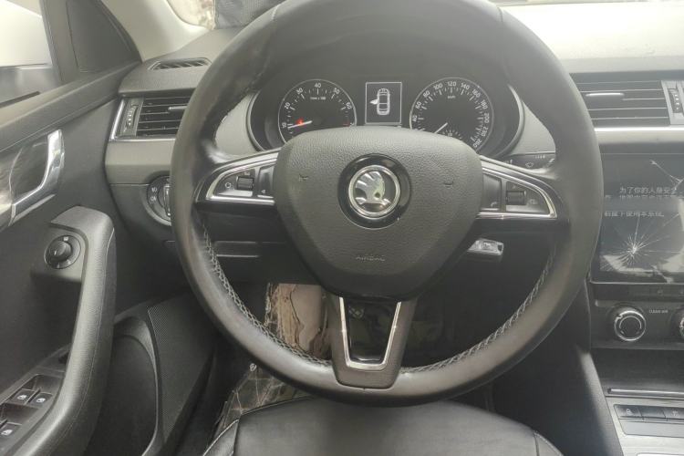 Used Skoda Octavia 2017 1.6L Manual Smart Drive Edition