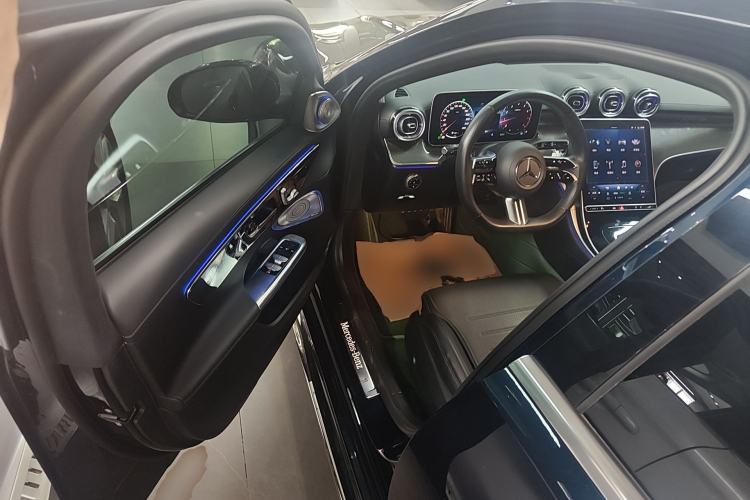 Used Mercedes-Benz C-Class 2023 C 260 L Sport Edition Driver Seat