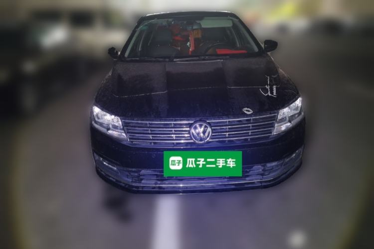 Used Volkswagen Lavida 2015 1.6L Manual Comfort Edition
