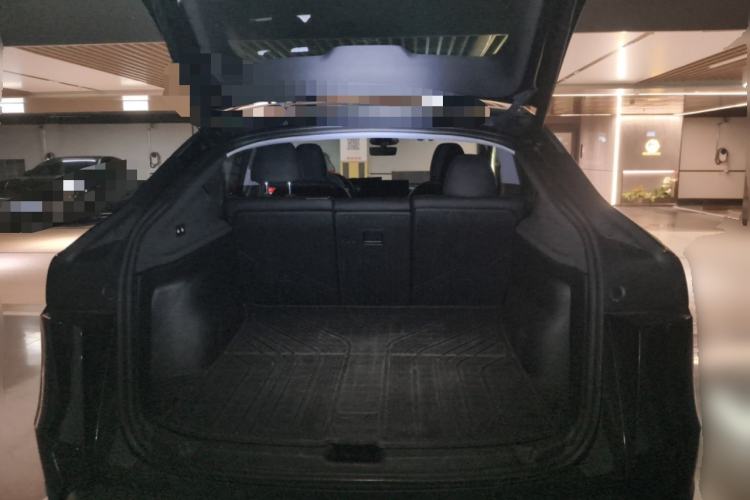 Used Tesla Model Y 2025 Rear-Wheel Drive First Edition