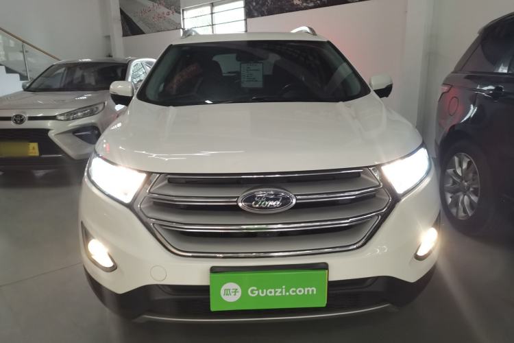 Used Ford Edge 2018 EcoBoost 245 Two-Wheel-Drive Platinum Edition 5 Seats