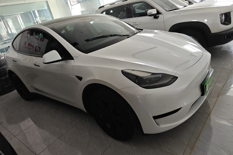 Used Tesla Model Y 2022 Rear-Wheel-Drive Version
