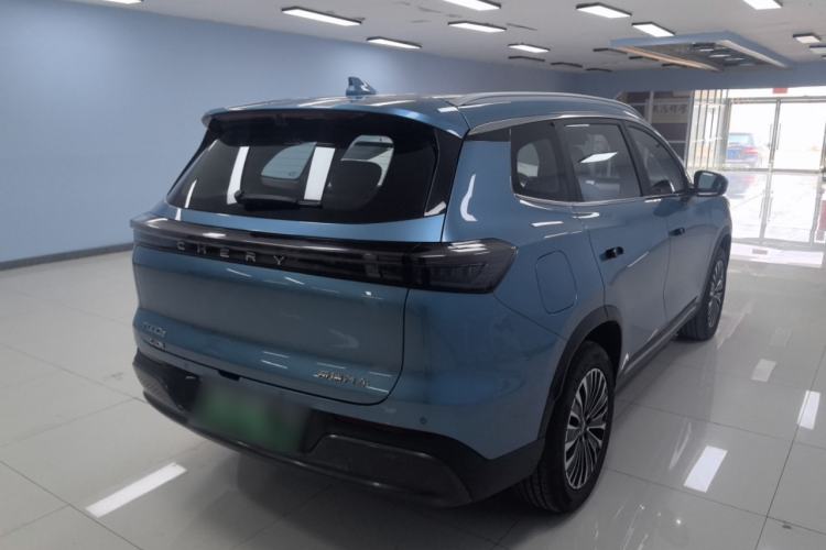 Used Chery Tiggo 8 PLUS C-DM 2025 1.5T 116 km Prestige Version 5 Seats
