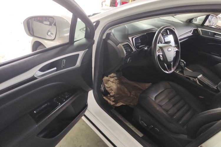 Used Ford Mondeo 2013 2.0L GTDi 200 Fashion Edition
