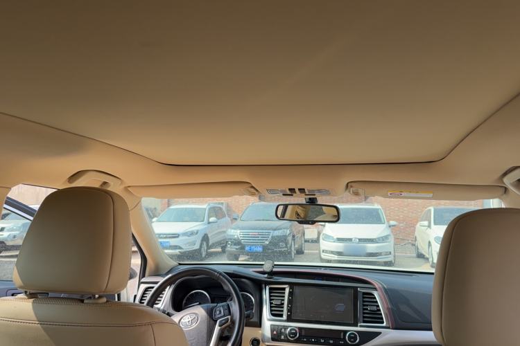 Used Toyota Highlander 2017 2.0T Four-Wheel Drive Luxury Edition 7 Seats
