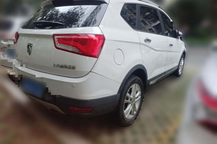 Used Baojun 560 2015 1.8L Manual Elite Edition