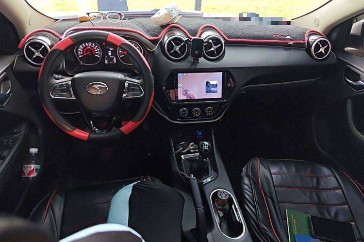 Used Soueast DX3 2018 1.5L Manual Luxury Model
