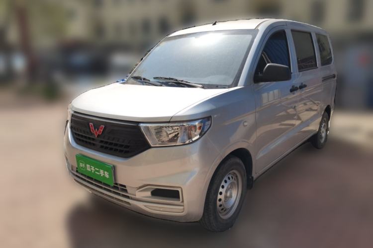 Used Wuling Hongguang V 2019 1.5L Jingqu Version China VI LAR