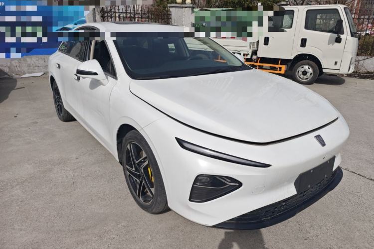 Used Roewe D7 2023 EV 610 km Range Rear-Drive Flagship Model