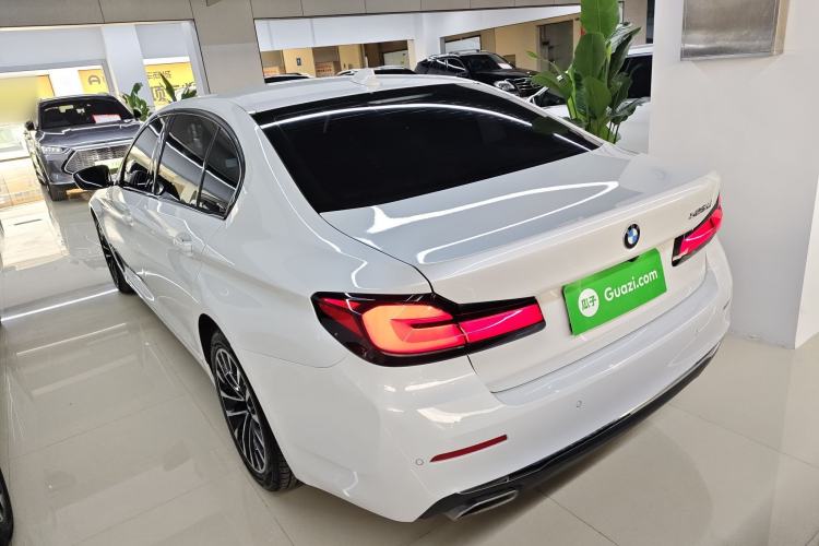 Used BMW 5 Series 2021 Updated Version 525Li Luxury Package Exterior 2