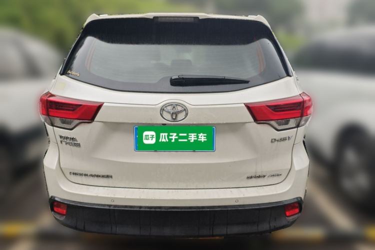 Used Toyota Highlander 2018 2.0T Four-Wheel Drive Luxury Edition 7 Seats China V Emission Standard Rear