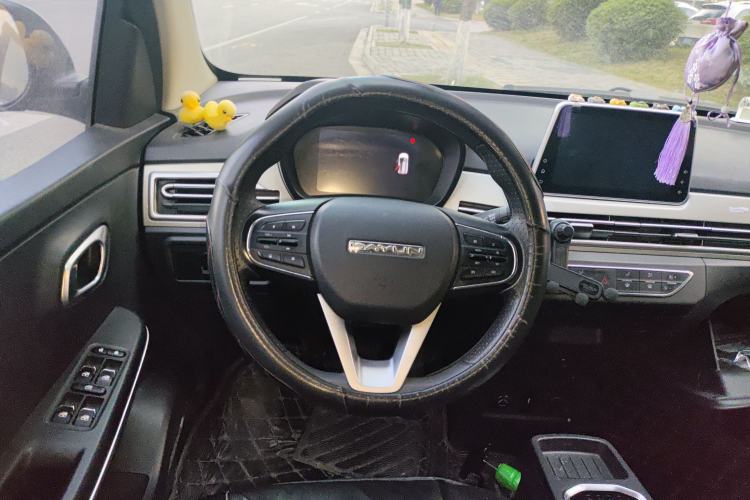 Used Dayun Yuehu 2021 32.85 kWh Two-Wheel-Drive Sprite Version Steering Wheel