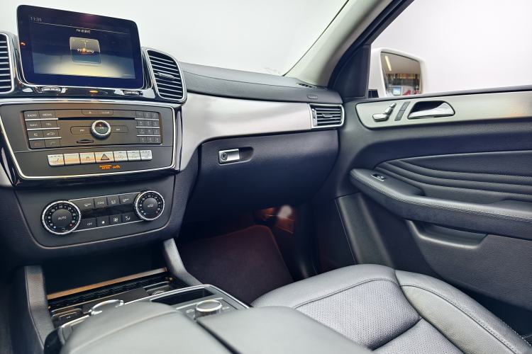 Used Mercedes-Benz GLE Coupe 2015 GLE 320 4MATIC Coupe SUV