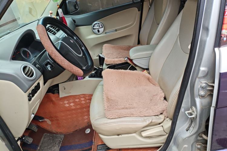 Used Zotye 5008 2010 1.3L Manual Standard Edition
