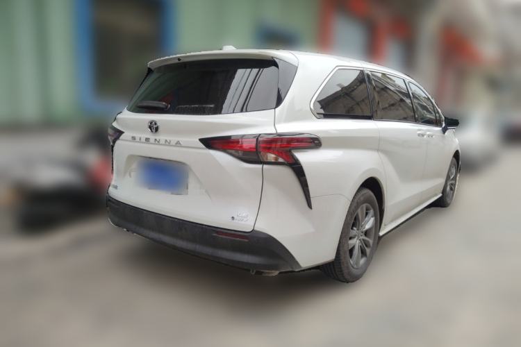 Used Toyota Sienna 2026 Model 2.5L Dual-Engine Two-Wheel-Drive Comfort Edition