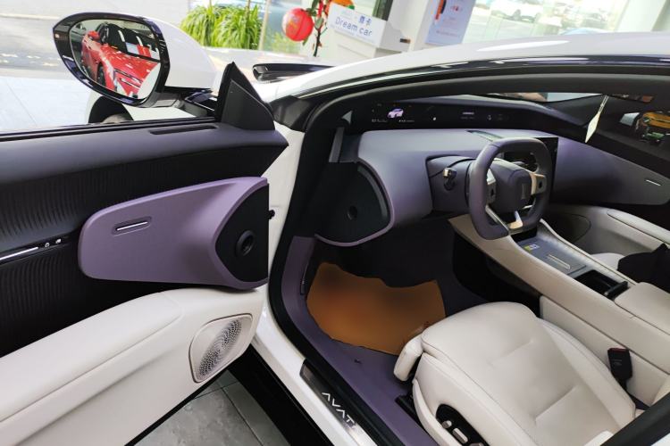 Used Avatr 12 2025 Ultra Extended-Range Edition