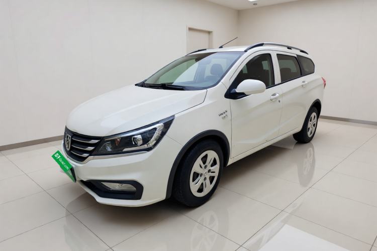 Used Baojun 310W 2017 1.5L Manual Comfort Version China VI Emission Standard Guazi used car, China used car export, Used car for sale, Used  cars, Cheapest cars for sale