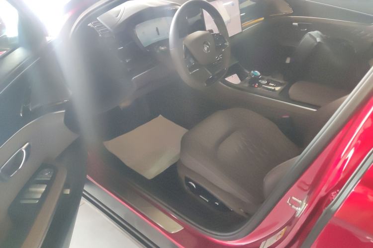 Used BYD Han 2022 DM-i 121KM Luxury Model