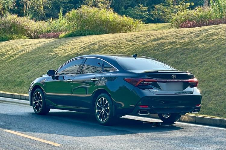 Used Toyota Avalon 2022 2.5L Luxury Edition Exterior 1