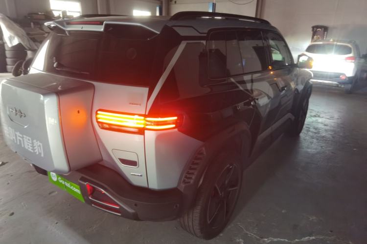 Used Formula Leopard Titanium 3 2025 501 km All-Wheel Drive Intelligent Driving Max Edition Rear Right 45 Deg