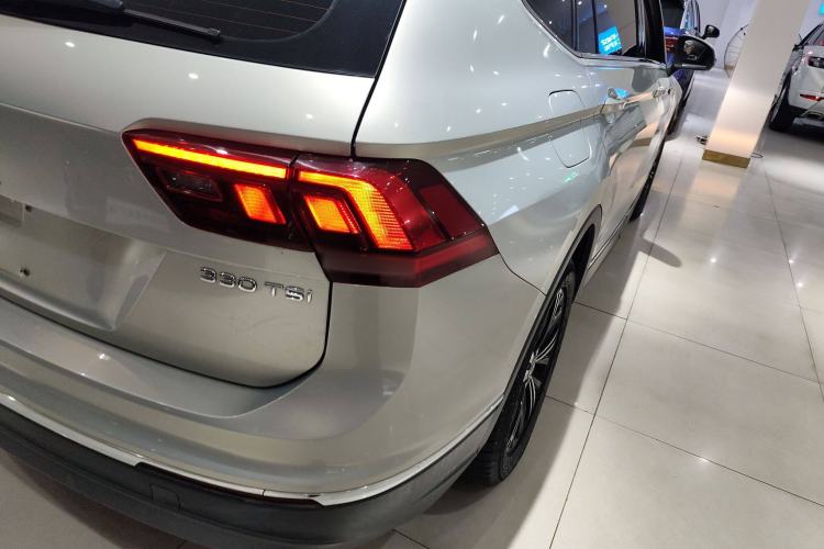 Used Volkswagen Tiguan L 2021 330TSI Automatic Two-Wheel Drive Smart Edition