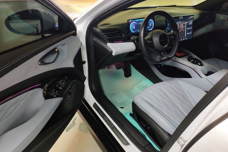 Used BYD Seal 2022 550 km Standard Range Rear-Wheel Drive Prestige Version
