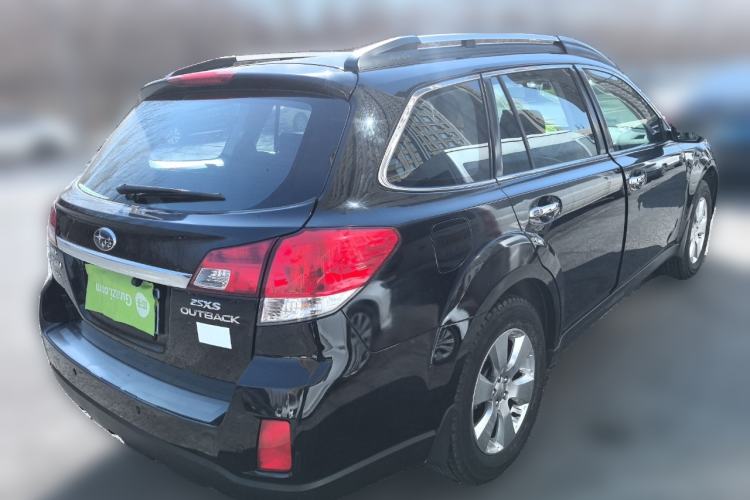 Used Subaru Outback 2010 2.5i Luxury Navigation Edition