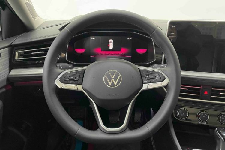 Used Volkswagen Sagitar 2023 300TSI DSG Excellence Edition Steering Wheel