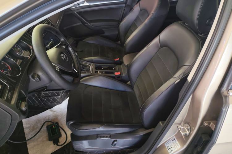 Used Volkswagen Golf 2018 230TSI Automatic Luxury Version